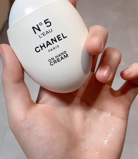 好?6款实测长效保湿护手霜清单j9国际氨基酸护手霜哪个牌子的(图5) 好?6款实测长效保湿护手霜清单j9国际氨基酸护手霜哪个牌子的(图5)