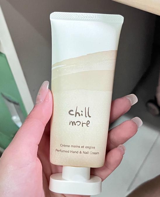 好?6款实测长效保湿护手霜清单j9国际氨基酸护手霜哪个牌子的(图1) 好?6款实测长效保湿护手霜清单j9国际氨基酸护手霜哪个牌子的(图1)